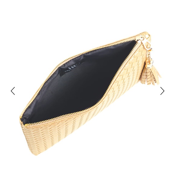Virginia Wolf • Mimi Woven Pouch • Gold Clutch with Tassel • New With Tags - Picture 8 of 10